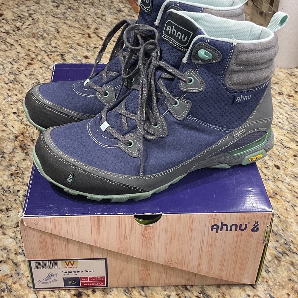 Ahnu Women's Navy and Gray Winter Boots